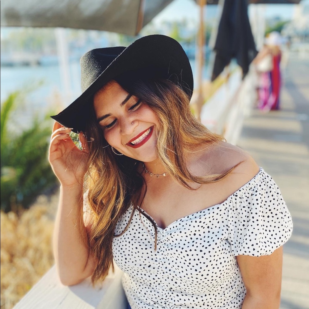 Meet your Posher, Michelle